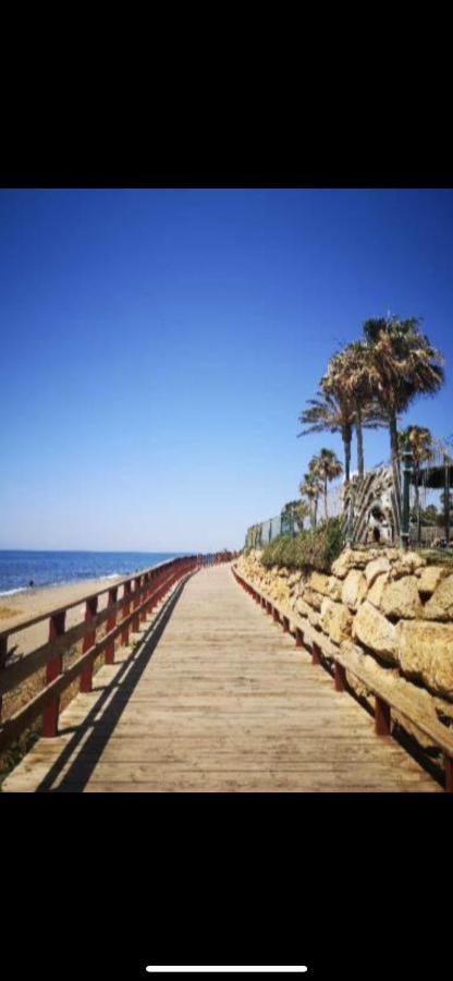 Studio On The Beach Front Málaga Buitenkant foto