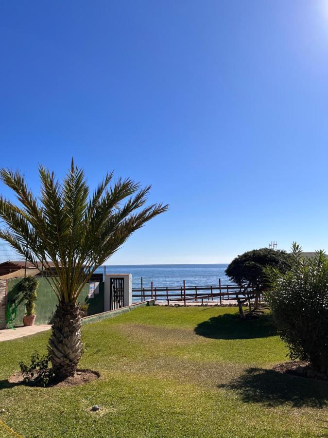 Studio On The Beach Front Málaga Buitenkant foto